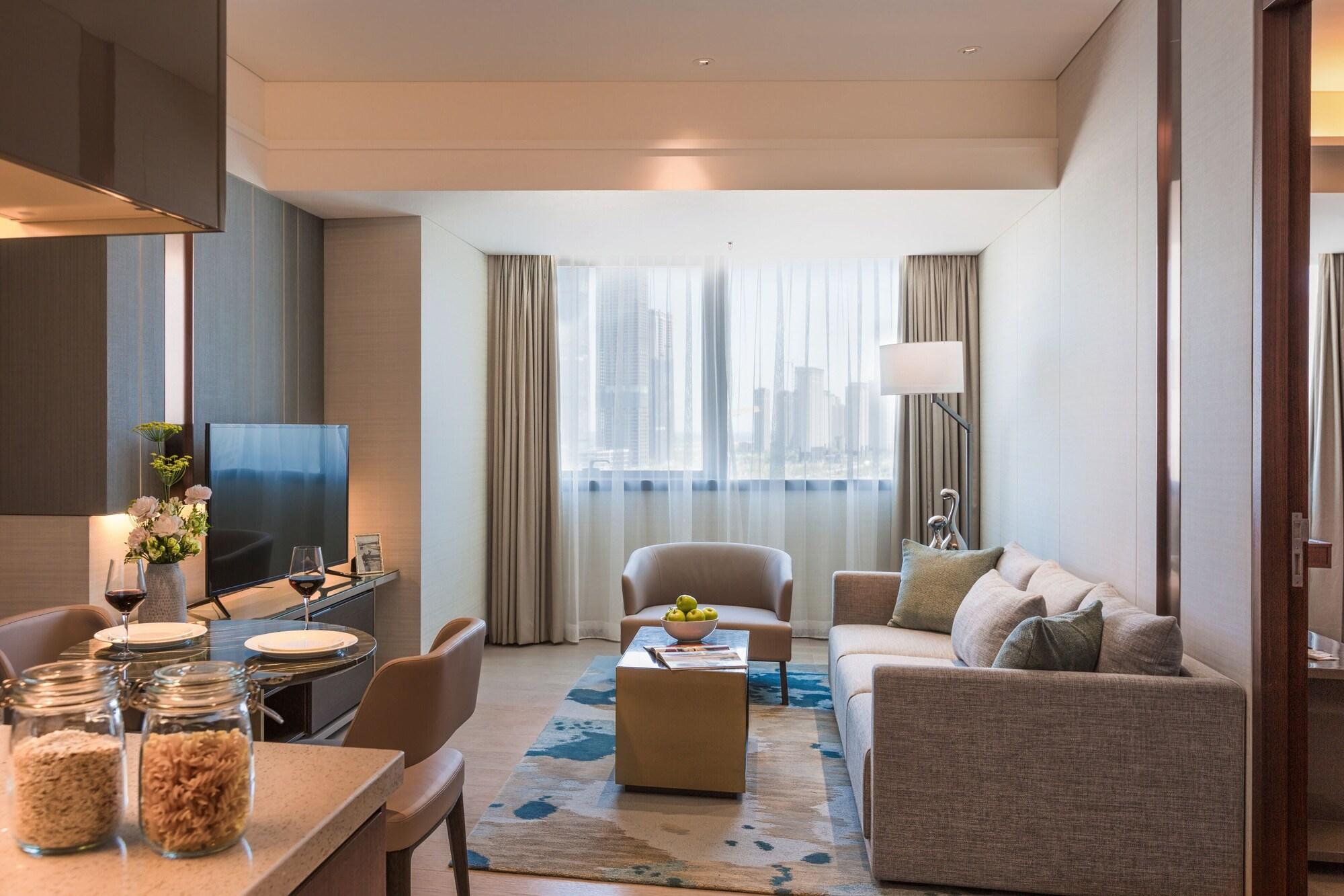 Fraser Suites Dalian Bagian luar foto