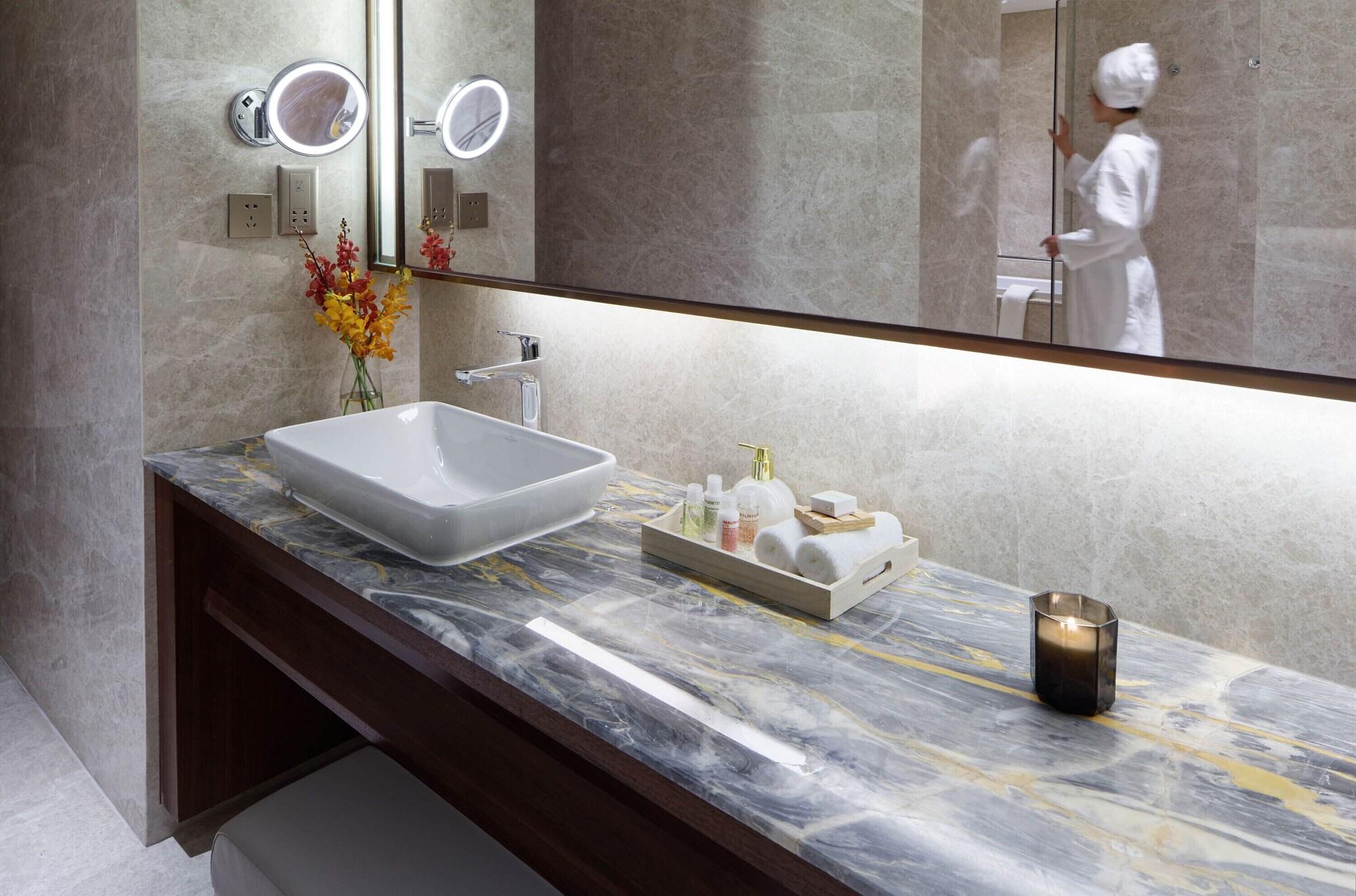 Fraser Suites Dalian Bagian luar foto