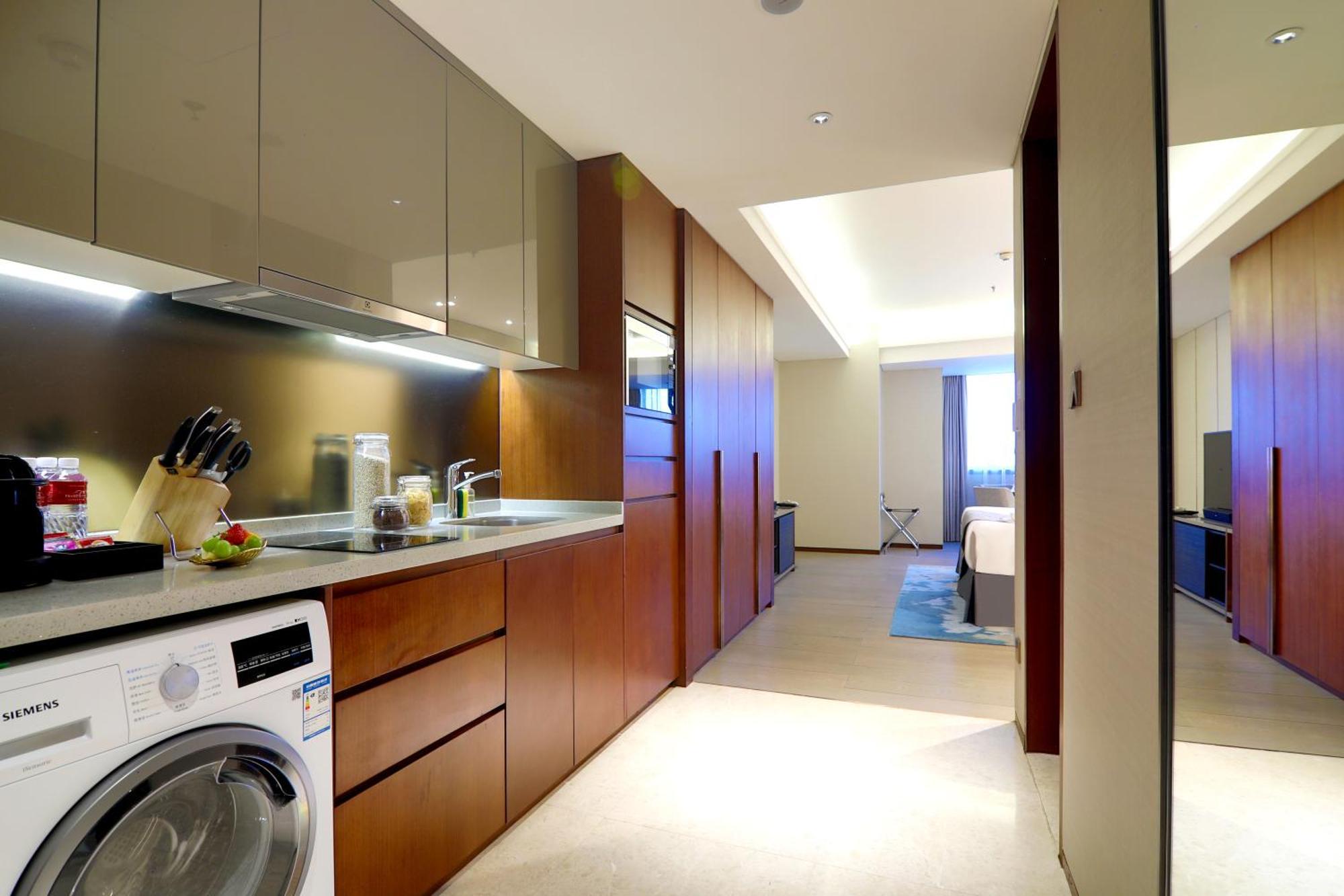 Fraser Suites Dalian Bagian luar foto